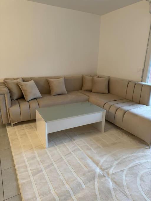 Superbe Appartement - Near Paris Corbeil-Essonnes Εξωτερικό φωτογραφία