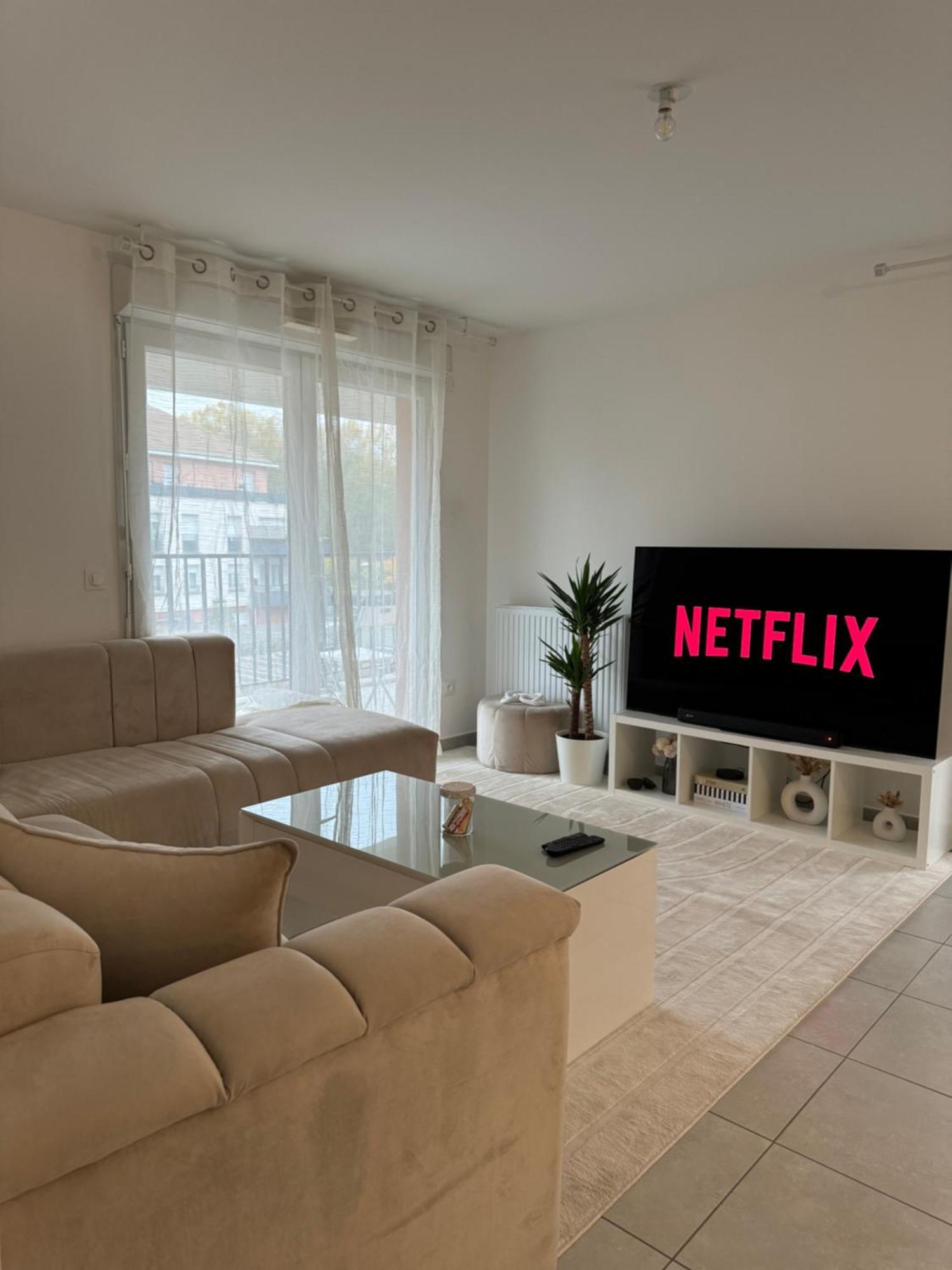 Superbe Appartement - Near Paris Corbeil-Essonnes Εξωτερικό φωτογραφία
